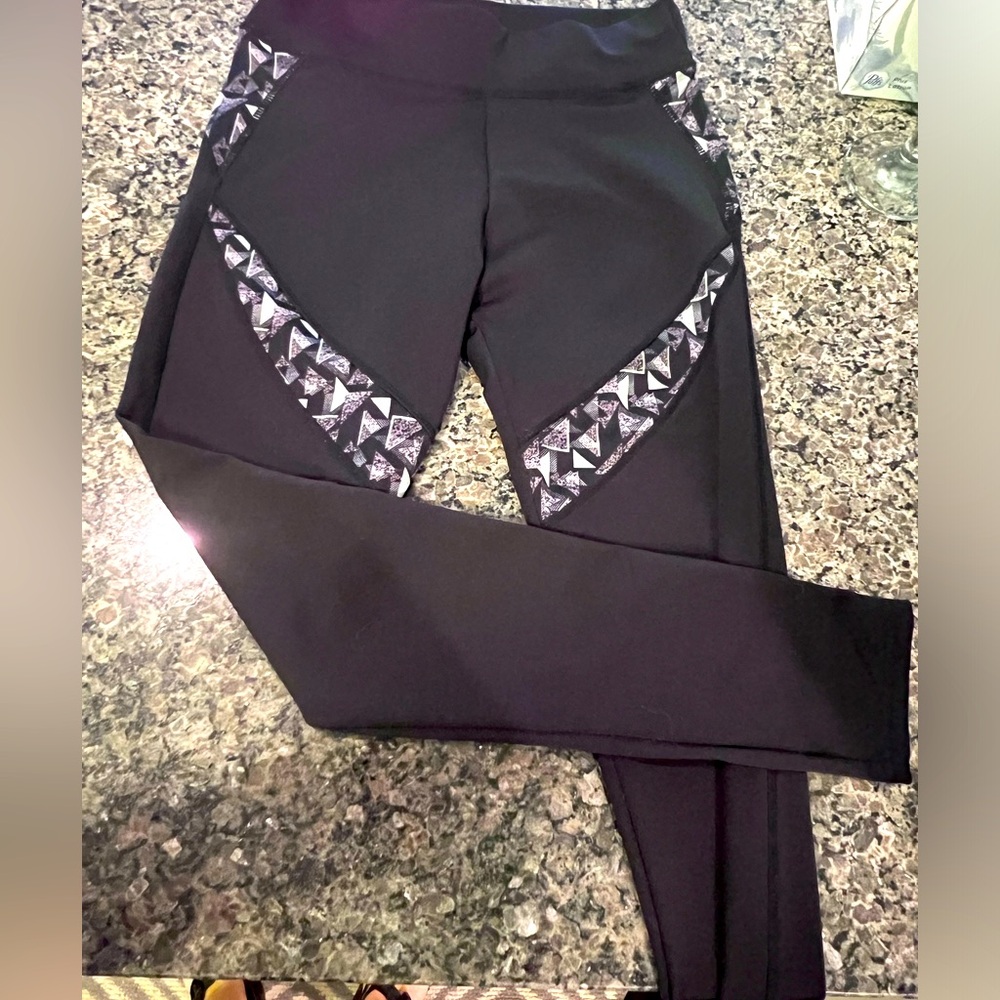 Workout pants